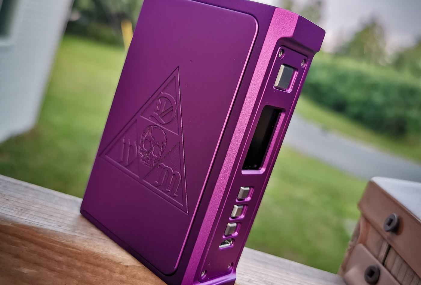 nostromo dna250c box mod by deathwish 1
